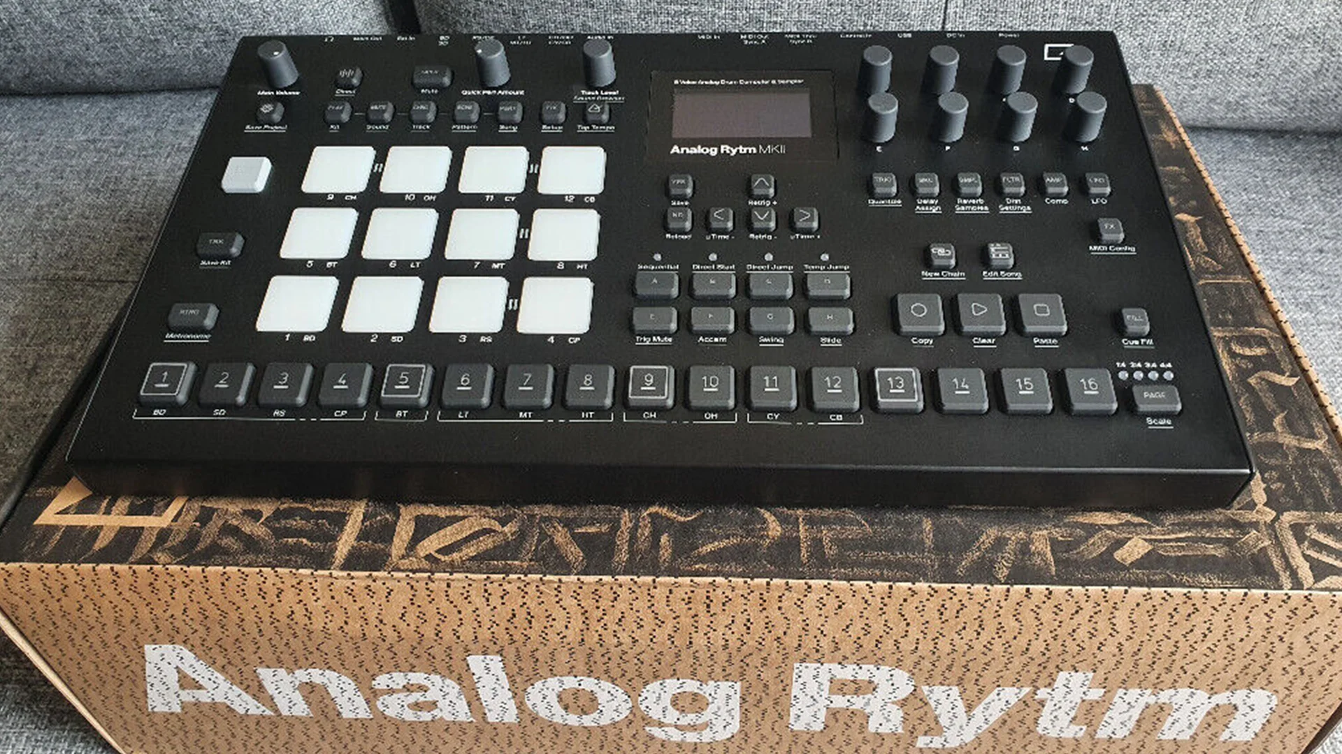 Elektron Analog Rytm